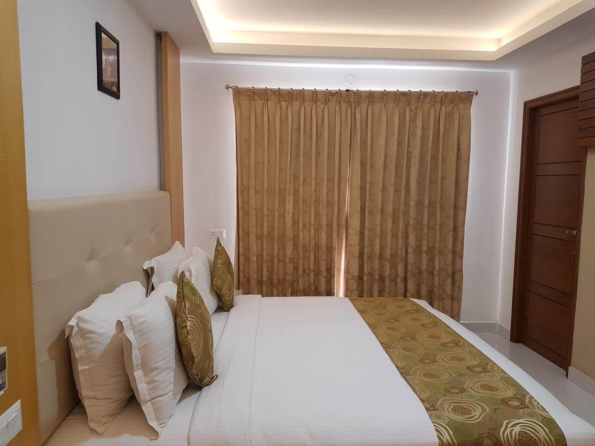 Hotel Mahi'S Gateway Kojambuttúr Kültér fotó