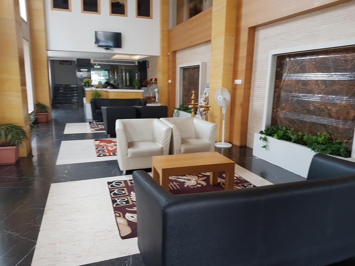 Hotel Mahi'S Gateway Kojambuttúr Kültér fotó